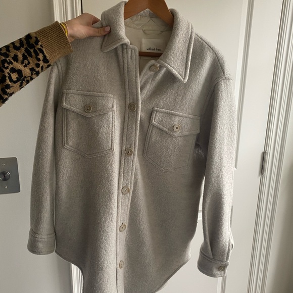 The Ganna aritzia shacket - Picture 5 of 6